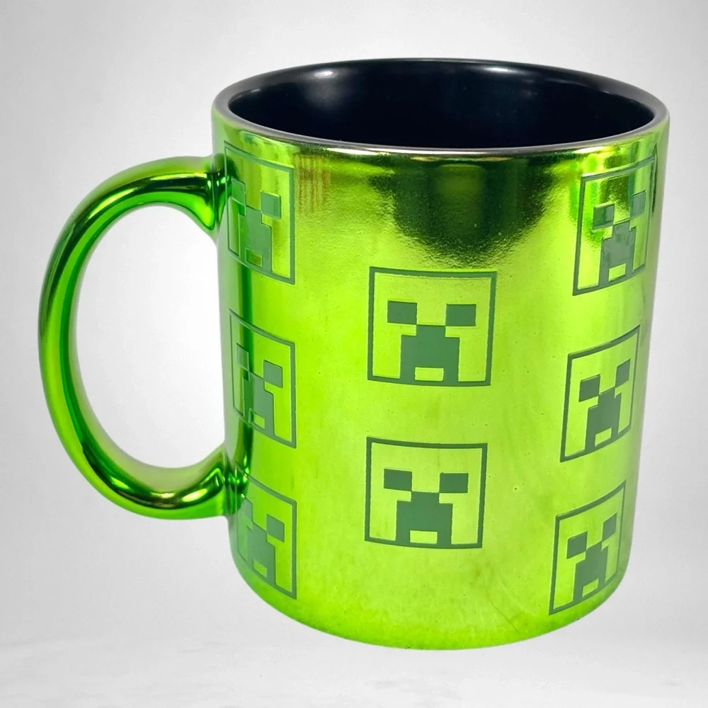 MINECRAFT Bright Green Reflective Mug Cup 2025 Handwash Only Rare - Picture 2 of 4
